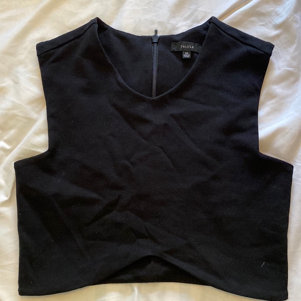 Aritzia Black Crop